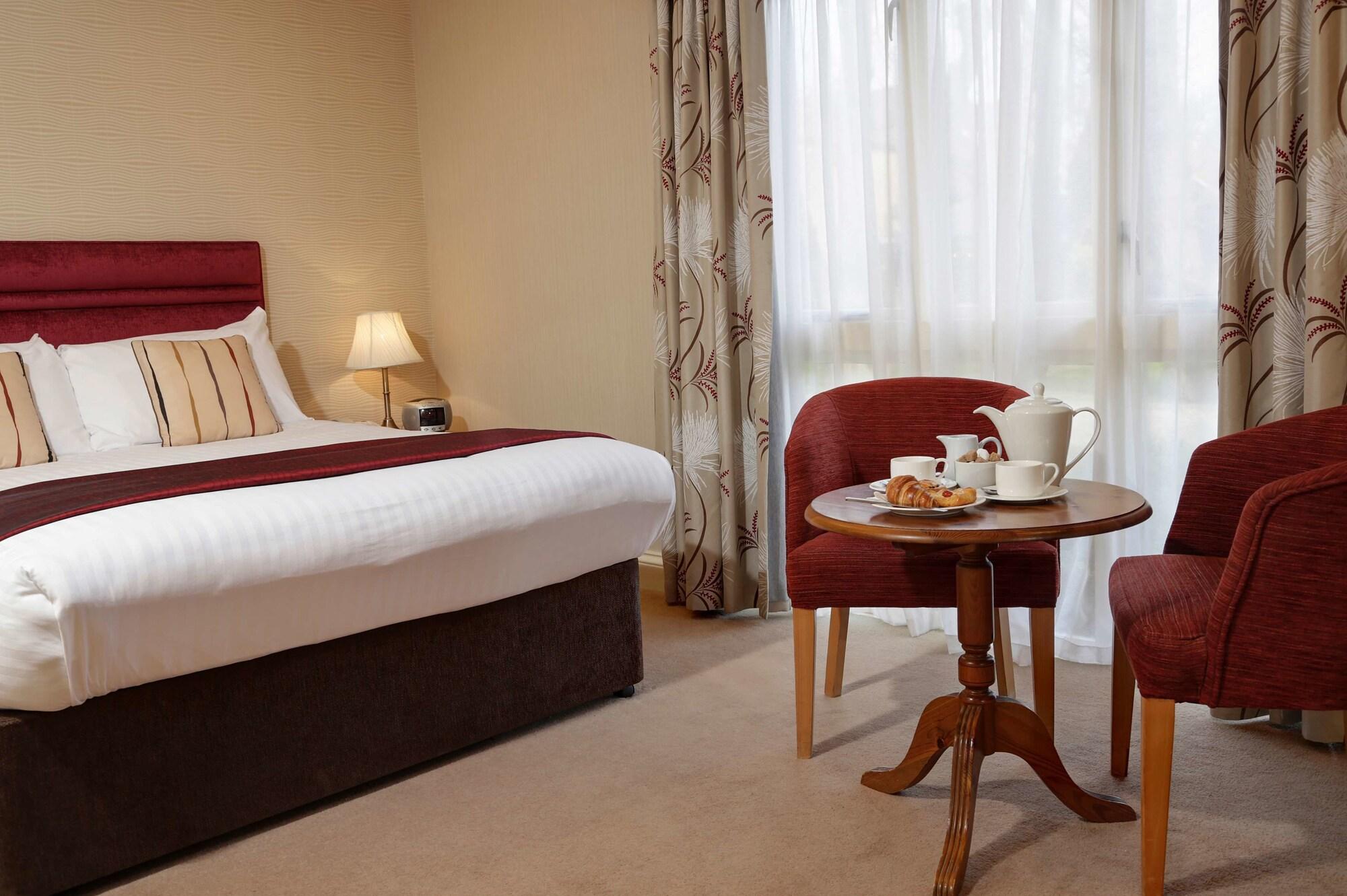 Knights Hill Hotel & Spa King's Lynn Esterno foto