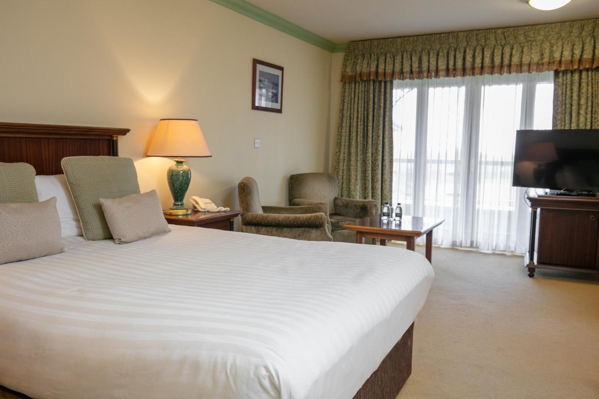 Knights Hill Hotel & Spa King's Lynn Esterno foto