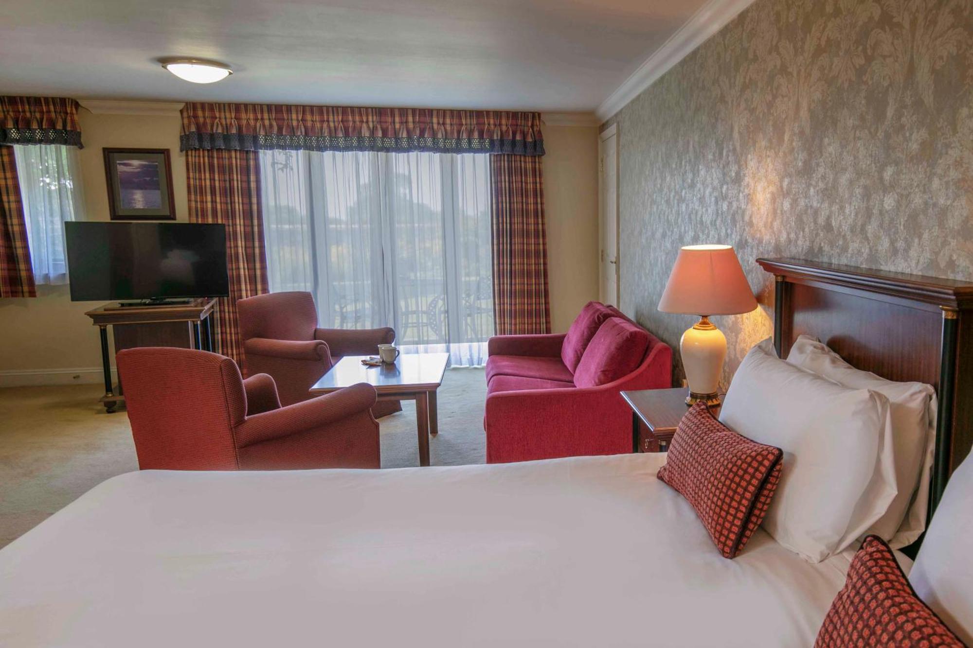 Knights Hill Hotel & Spa King's Lynn Esterno foto